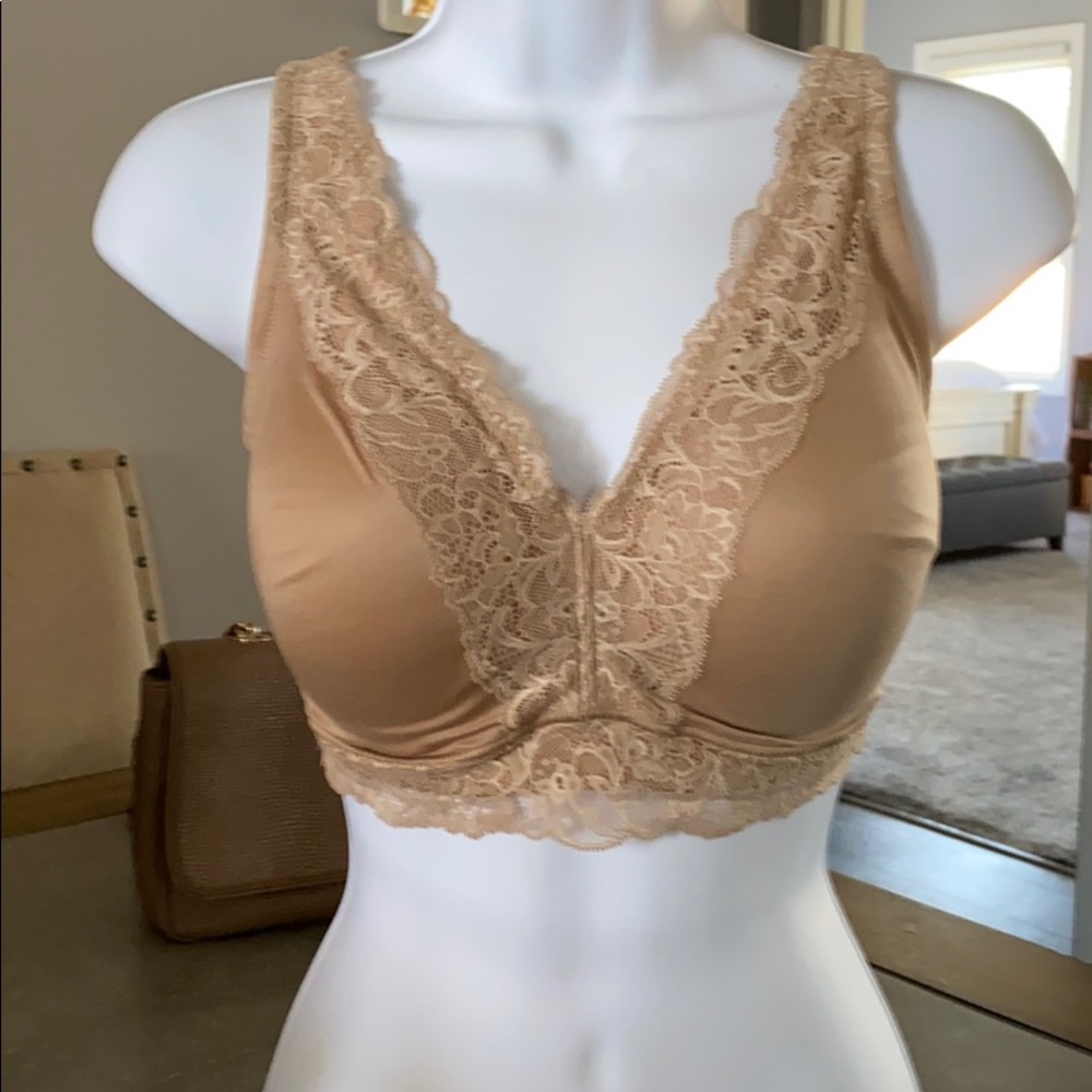 Bra  4/25$